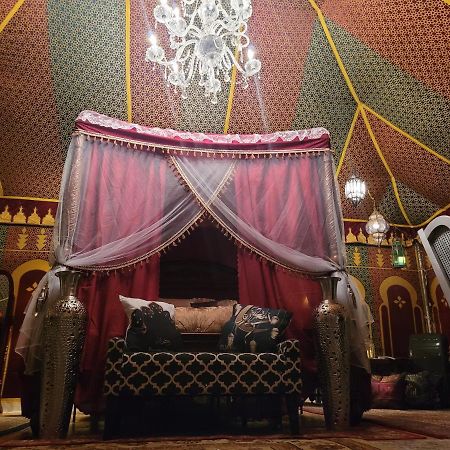 Magical Moroccan Tent With Pool Close To The Beach Fort Pierce Bagian luar foto
