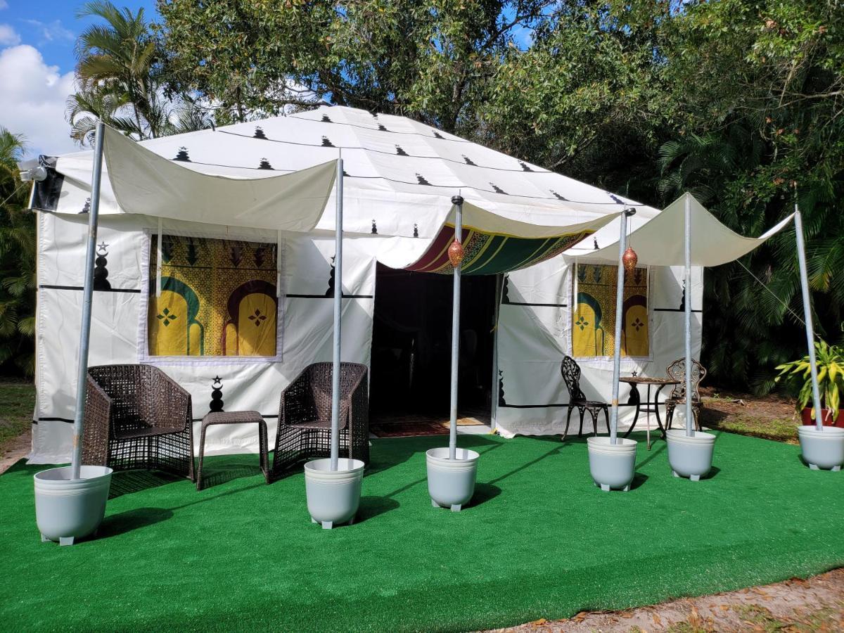 Magical Moroccan Tent With Pool Close To The Beach Fort Pierce Bagian luar foto